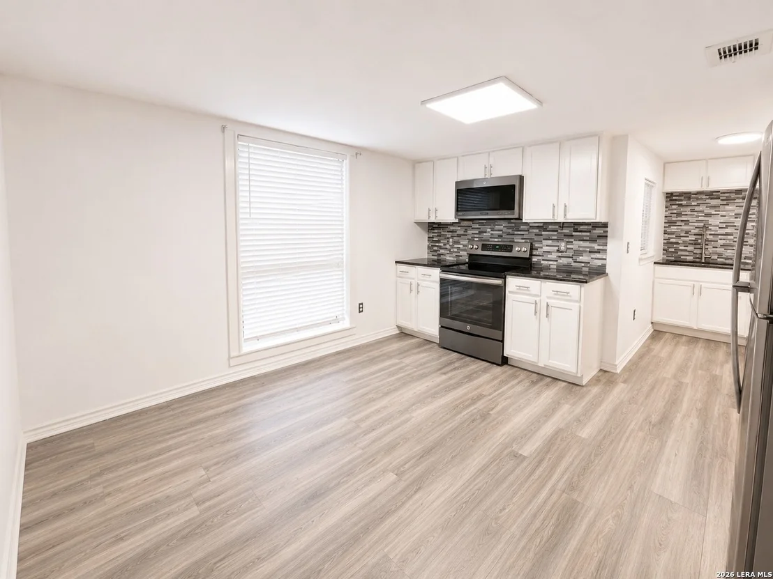Photo of 3202 Thrush Bend