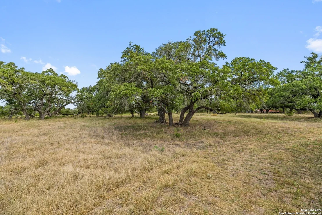 Photo of 6610 highway 290