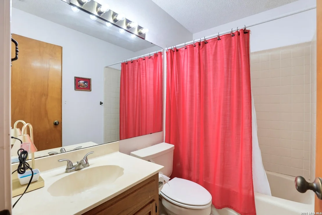 Photo of 340 Joy Dr