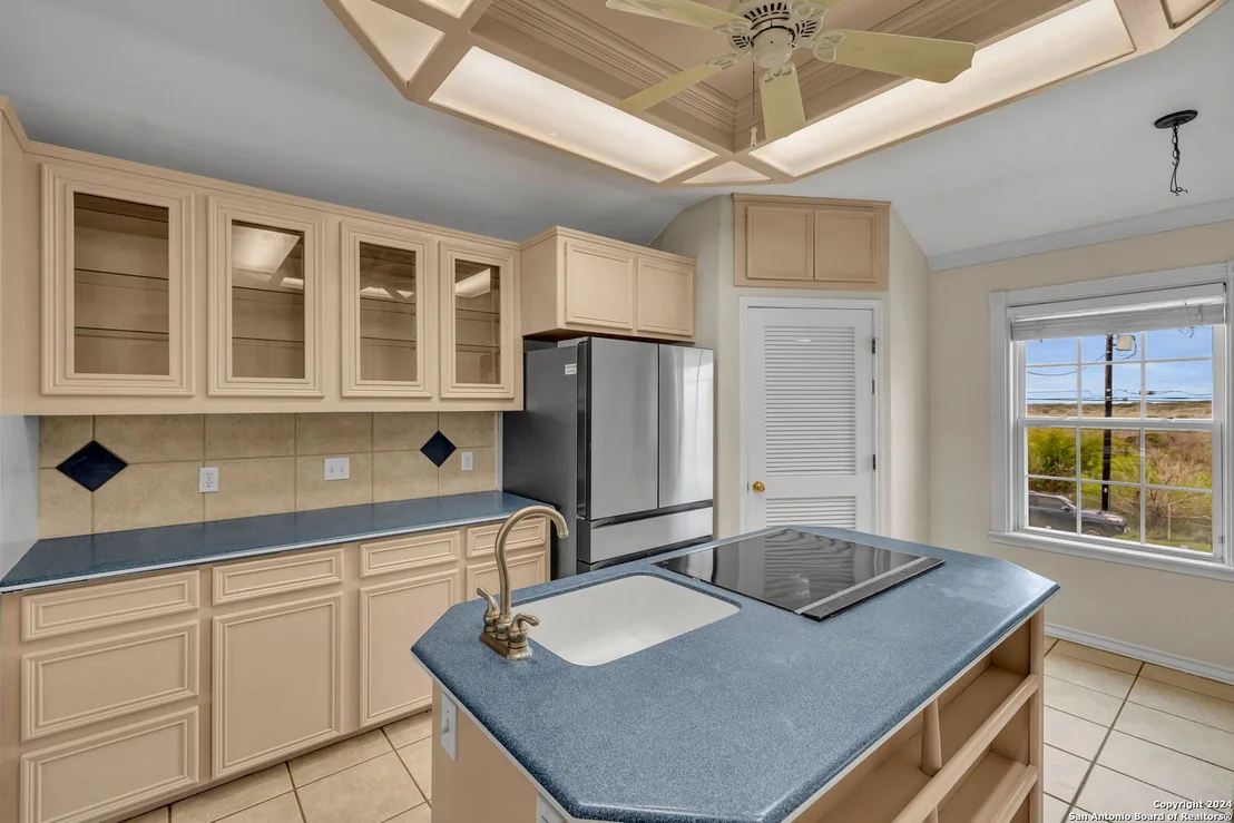 Photo of 162 Whiteley Dr