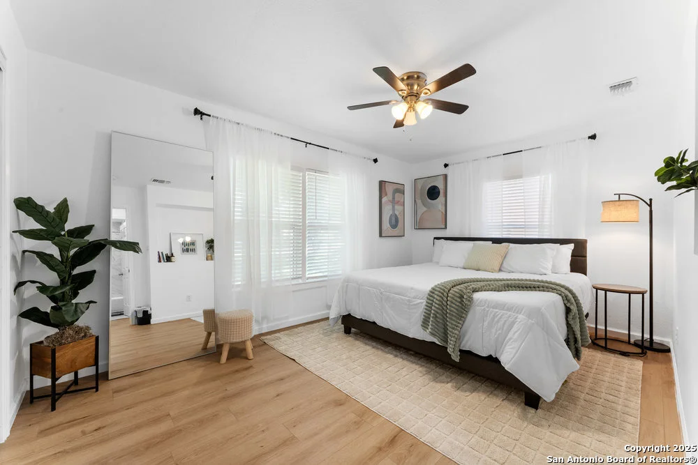 Photo of 338 TOMROB DR
