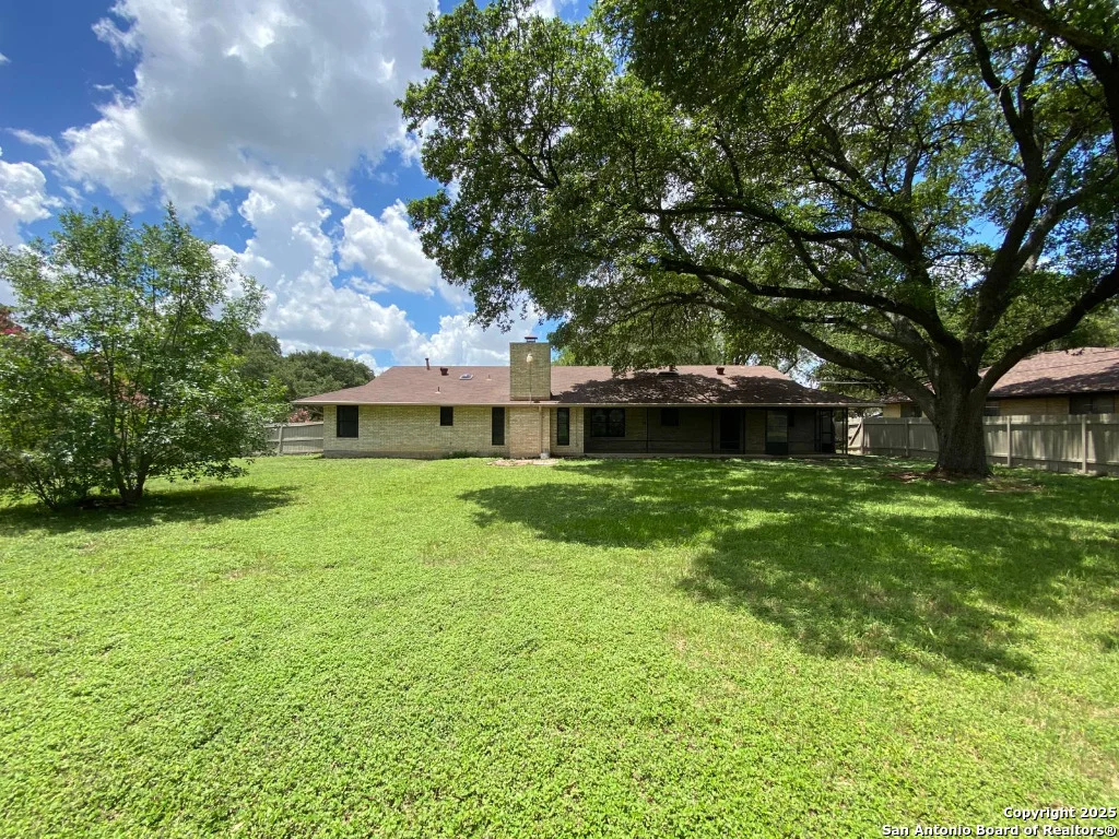 Photo of 749 Windrock