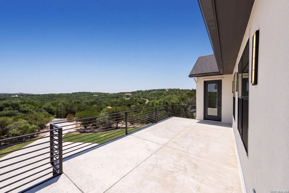 Photo of 9007 FOX BRIAR LN