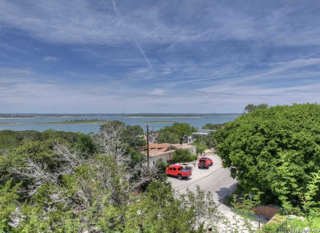 Photo of 562 Cindy Dr.