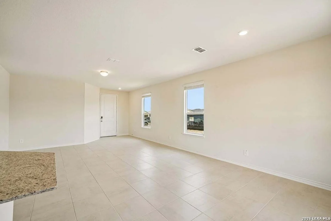 Photo of 10018 JAGGER AVENUE