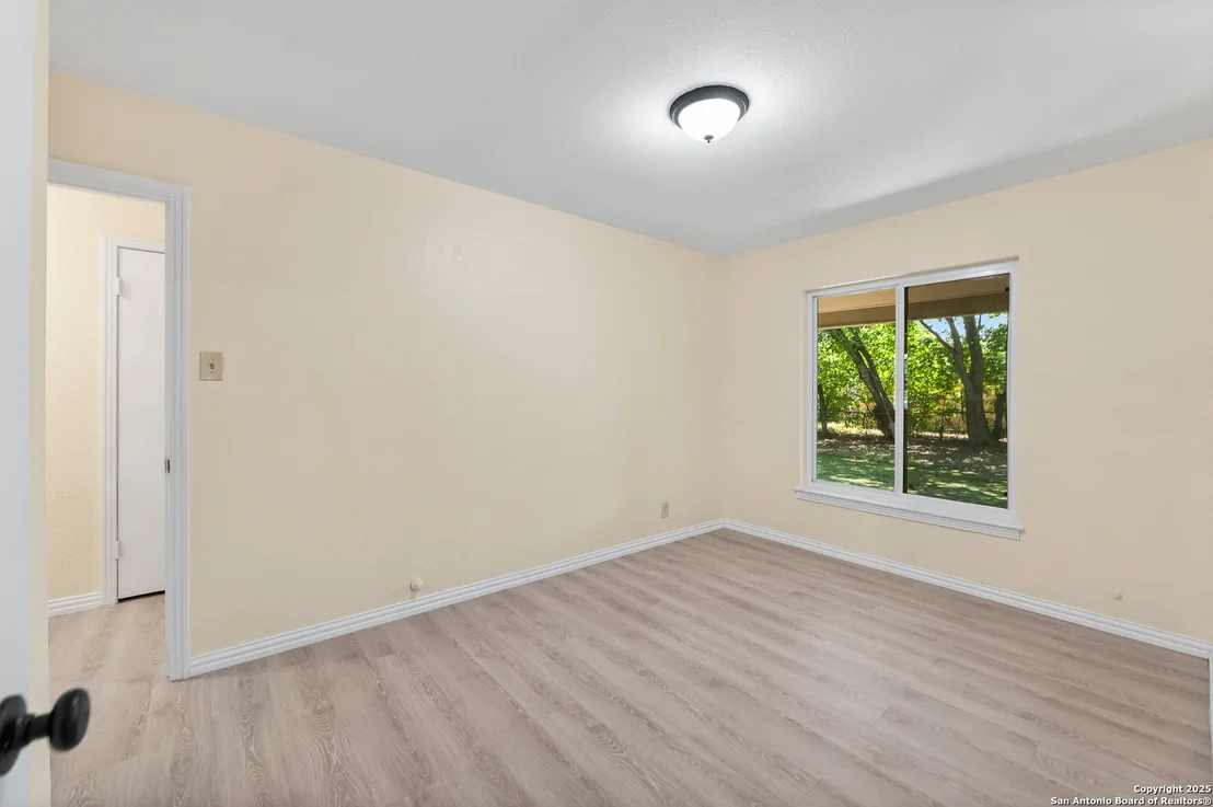 Photo of 126 CREATH PL