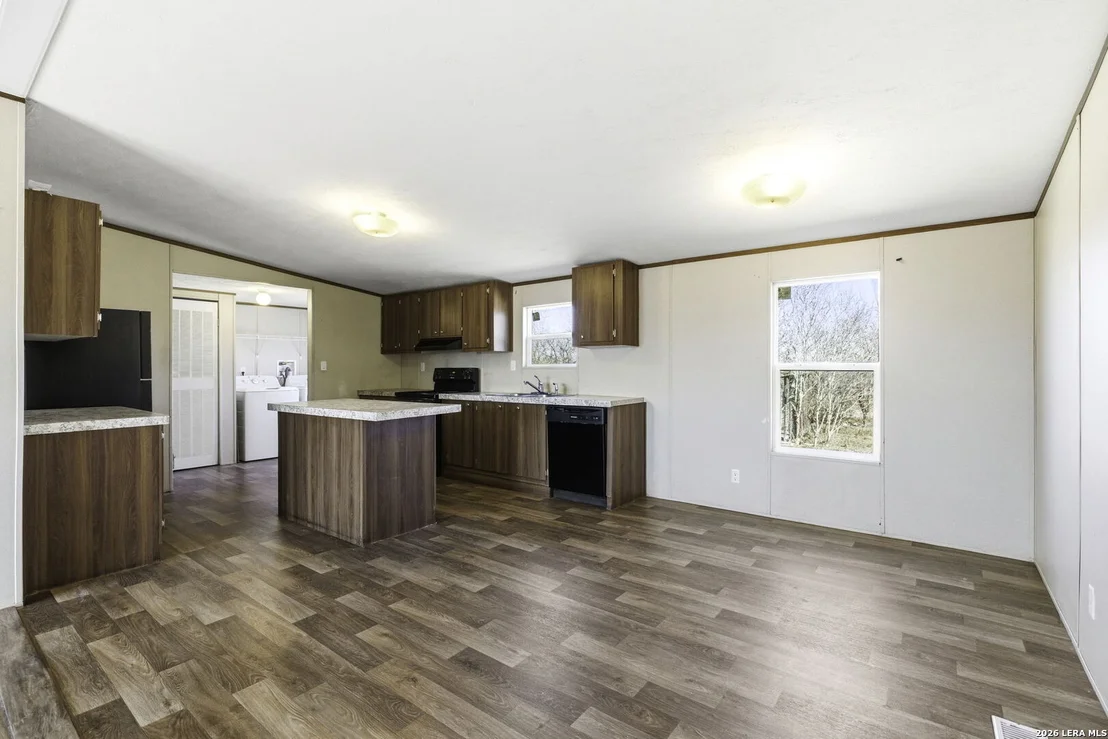 Photo of 393 W County Road 5719