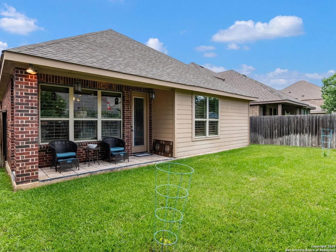 Photo of 105 Retama Road