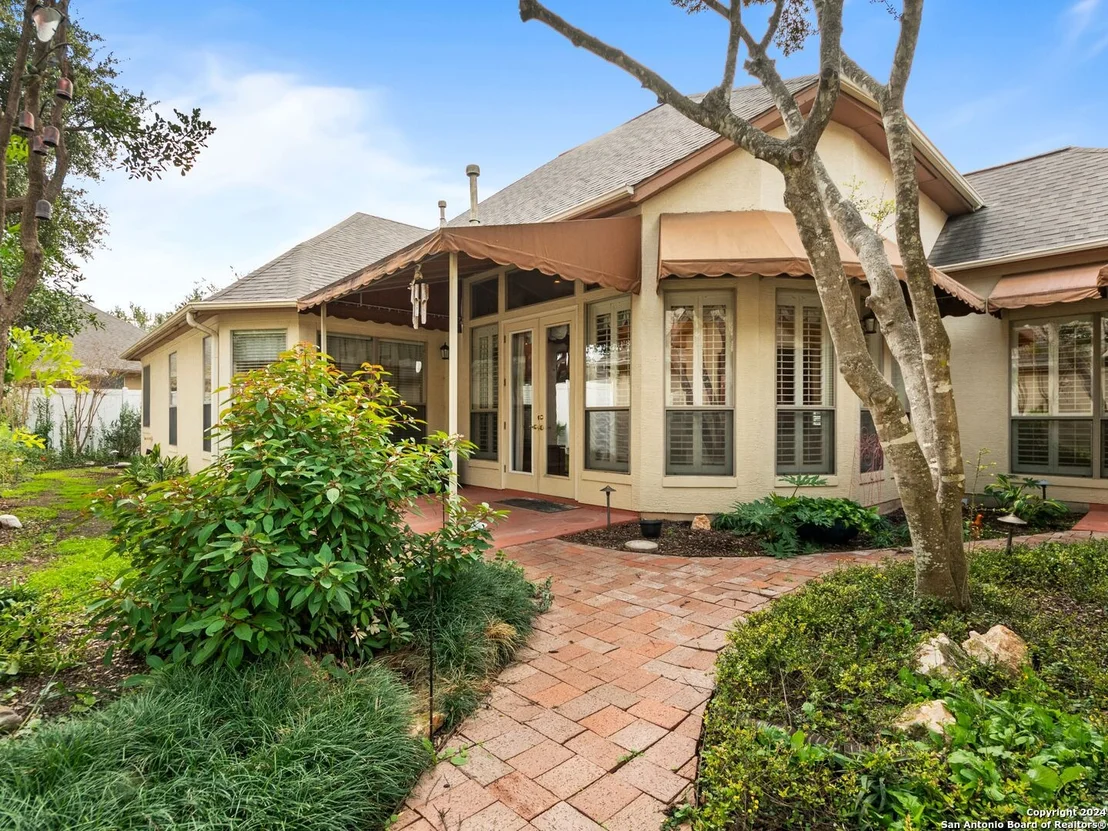 Photo of 3706 RUSTLING OAKS