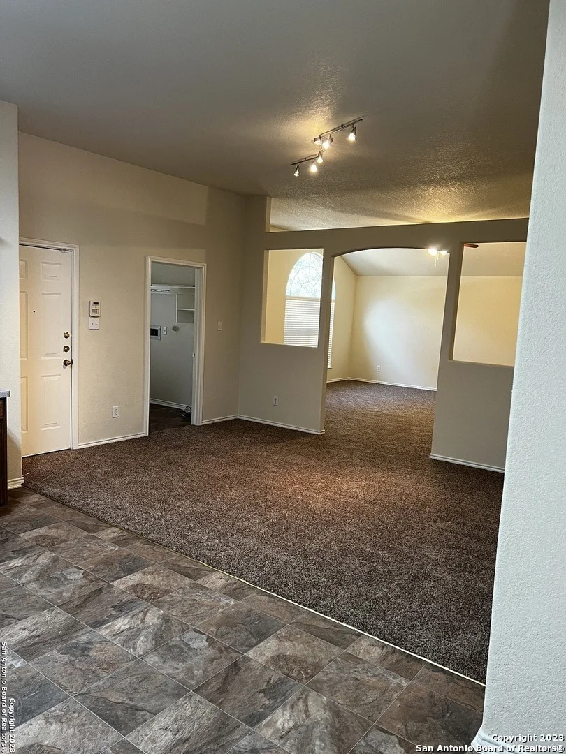 Photo of 12610 Point Sound