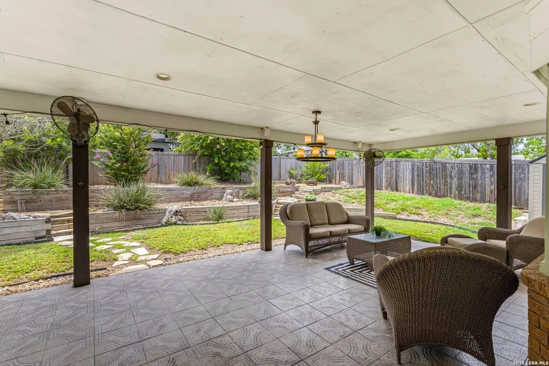 Photo of 3918 OAK TRL