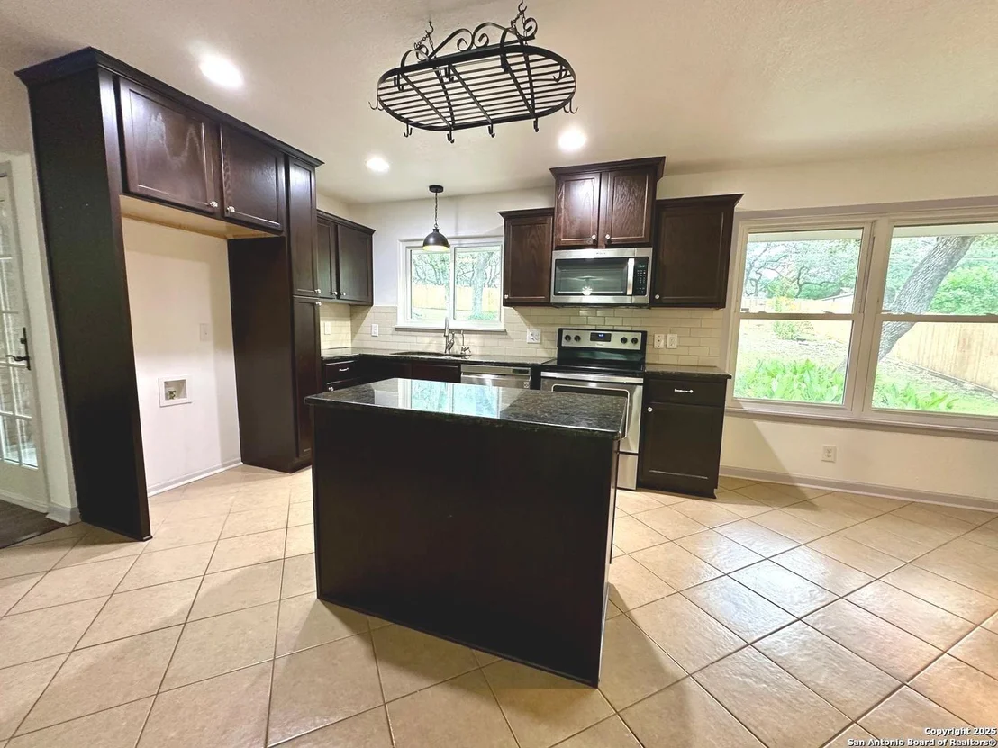 Photo of 10618 Cedar Elm