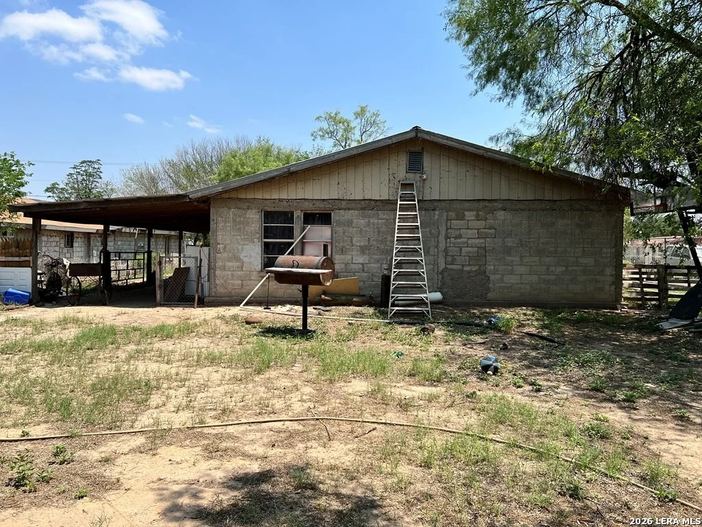 Photo of 705 Calle Progreso