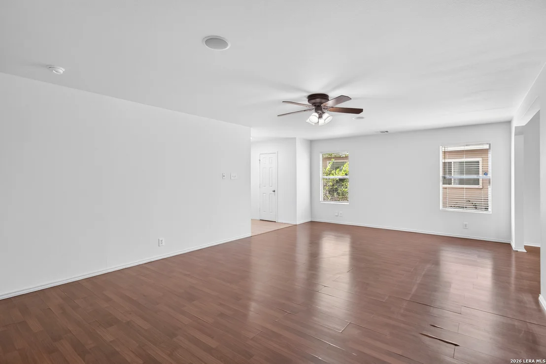 Photo of 327 Cedron Chase