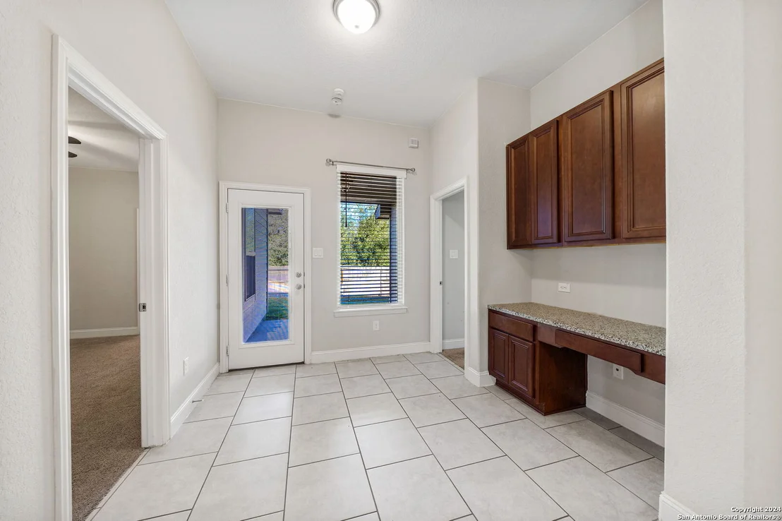 Photo of 3911 BRAZOS BEND