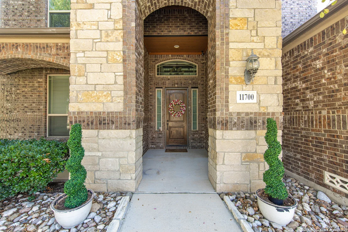 Photo of 11700 CYPRESS BARN
