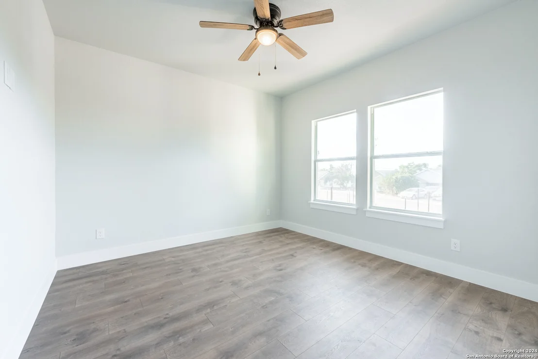 Photo of 2479 Puter Creek