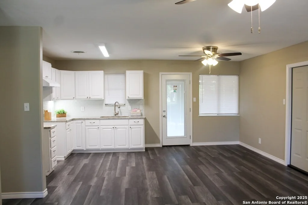 Photo of 908 Everglades
