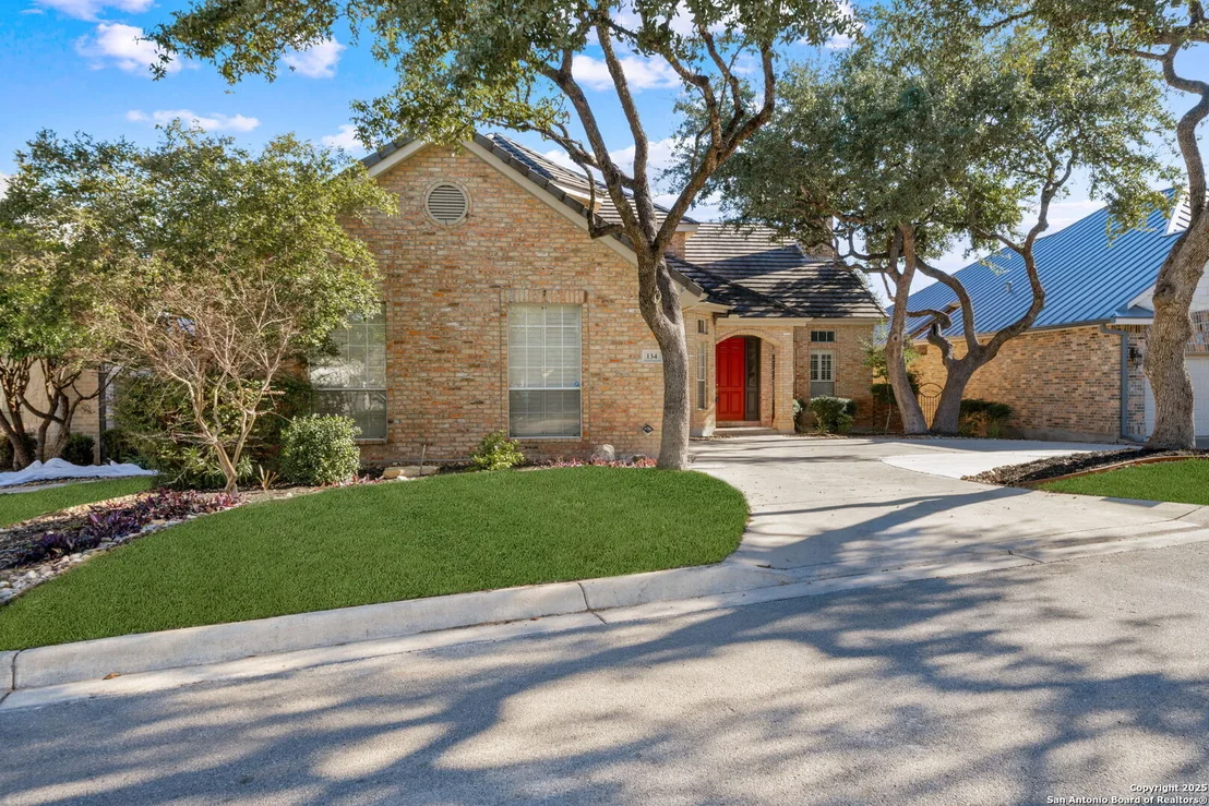 Photo of 134 Hampton Way