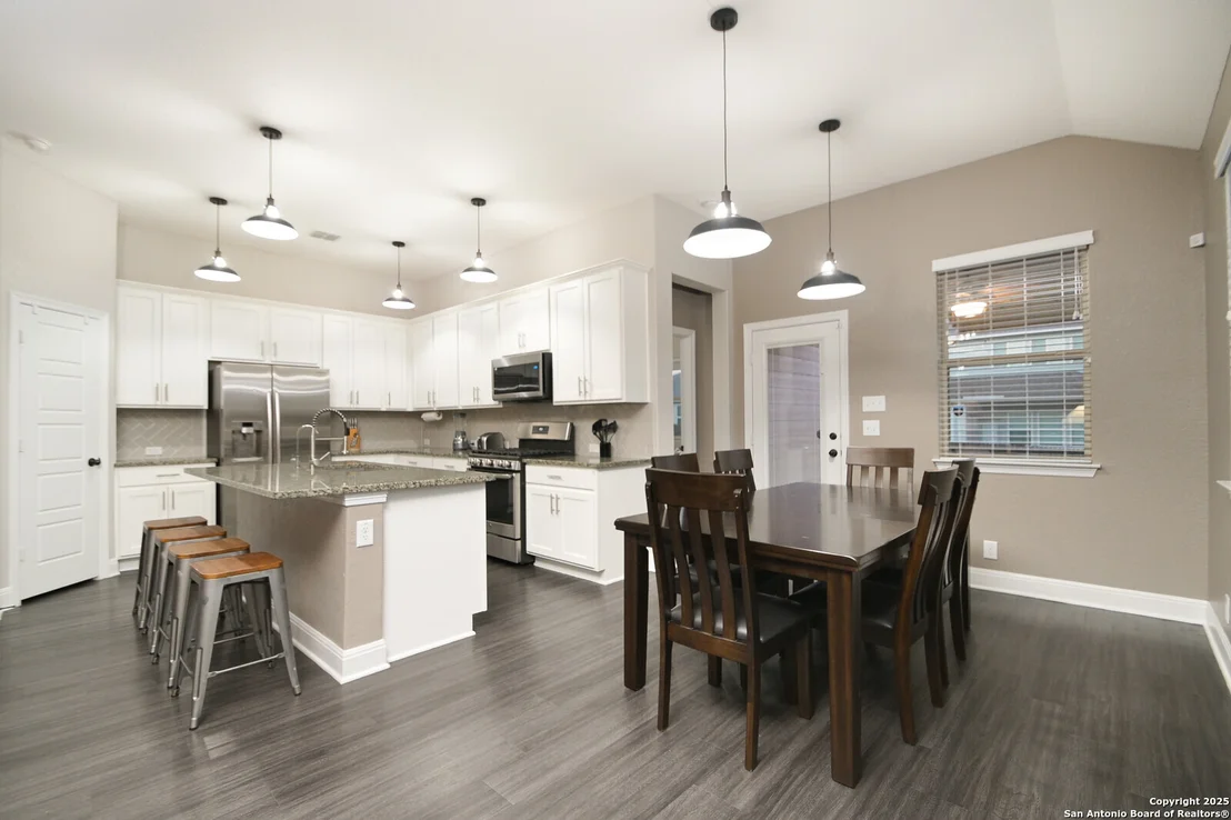 Photo of 5914 Akin Run