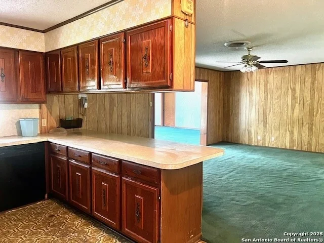 Photo of 901 Newhall