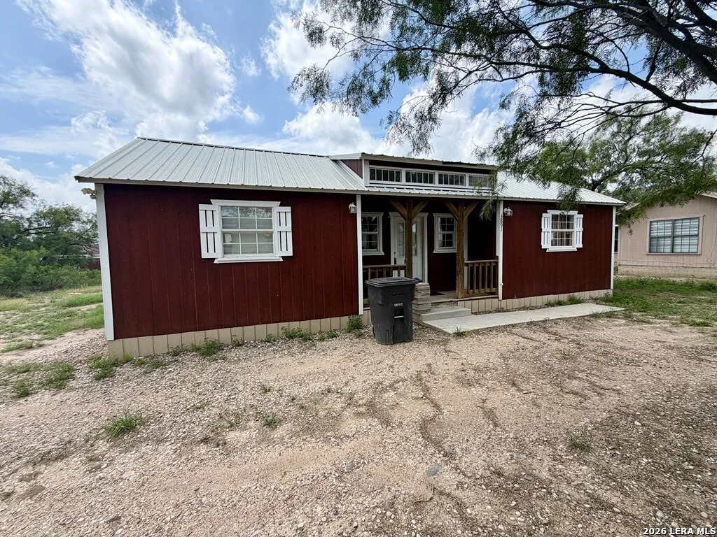Photo of 3891 Cross Creek Dr