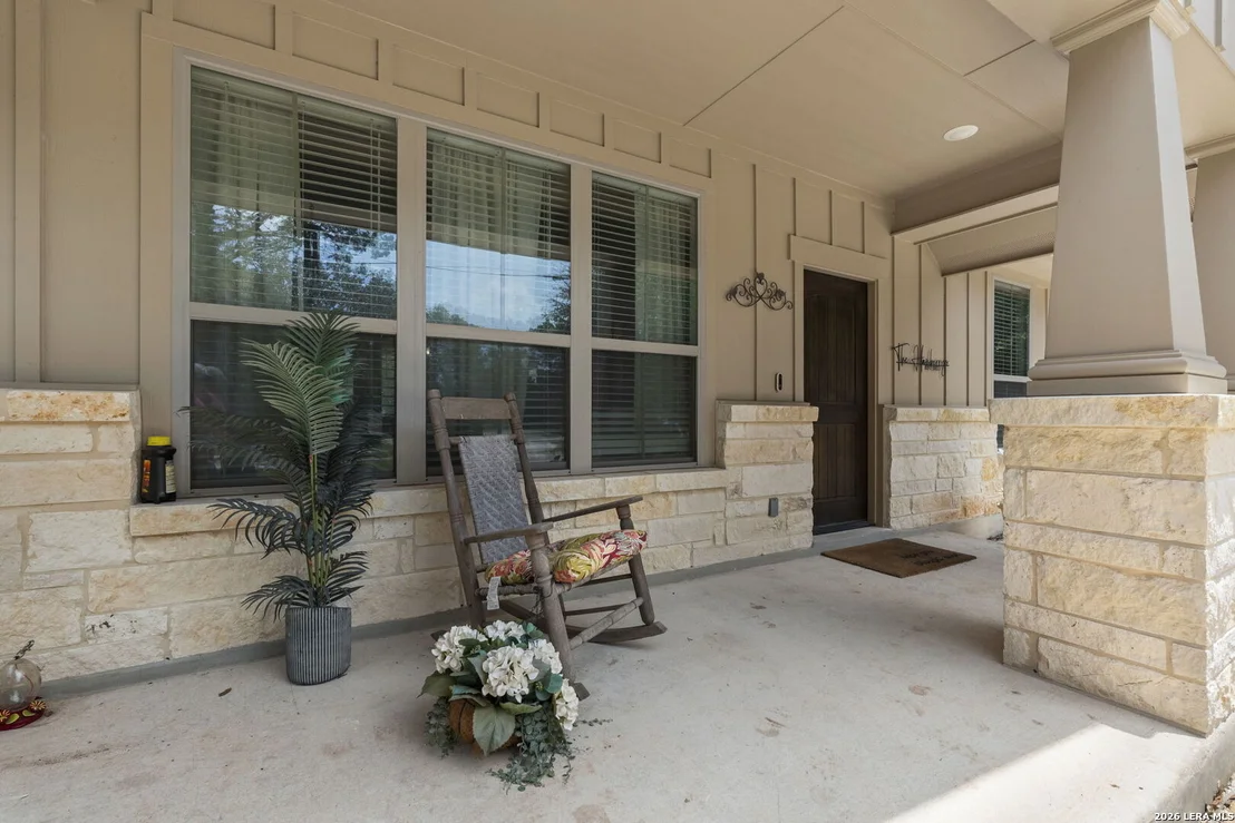 Photo of 5030 SPRING BRANCH RD