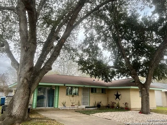 Photo of 711 Garner Drive