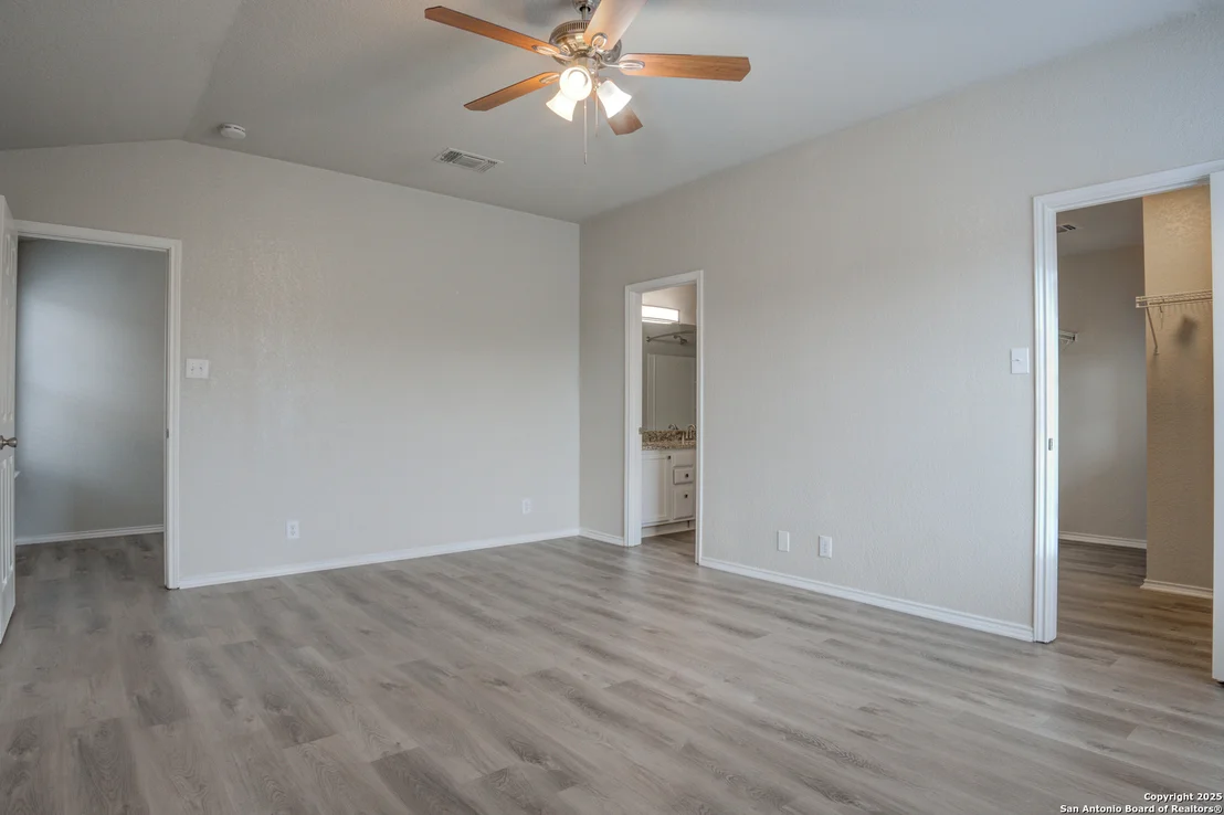Photo of 2107 COLORADO BND