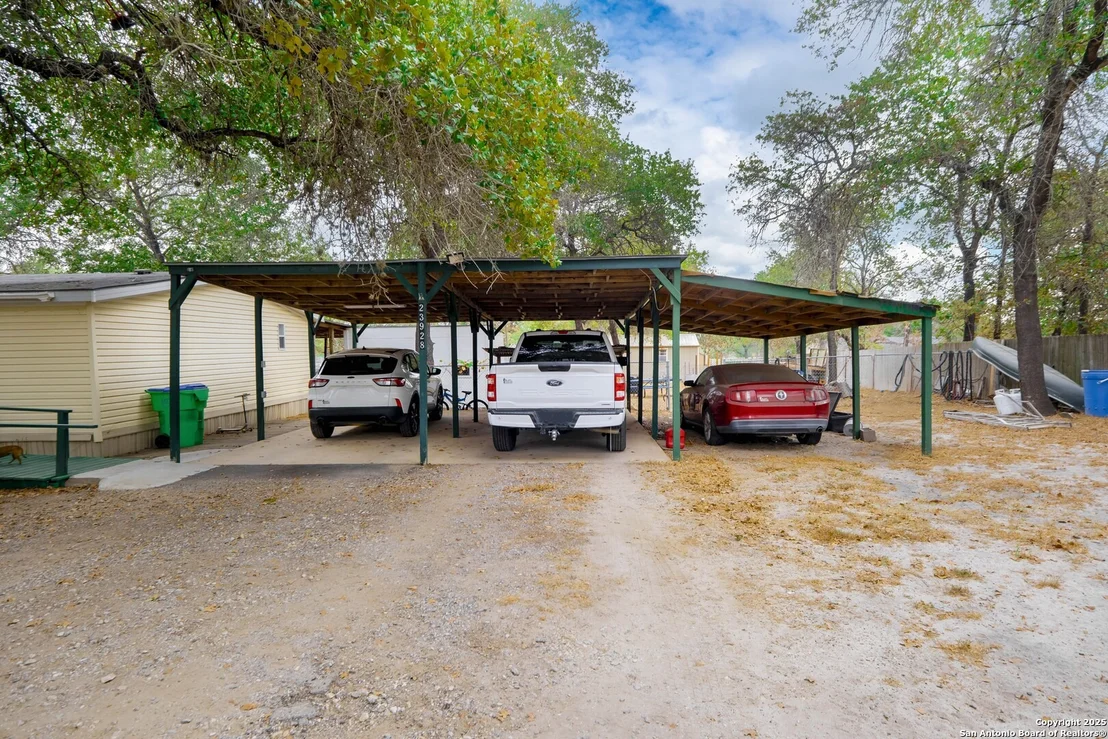 Photo of 23928 Wilted Oak