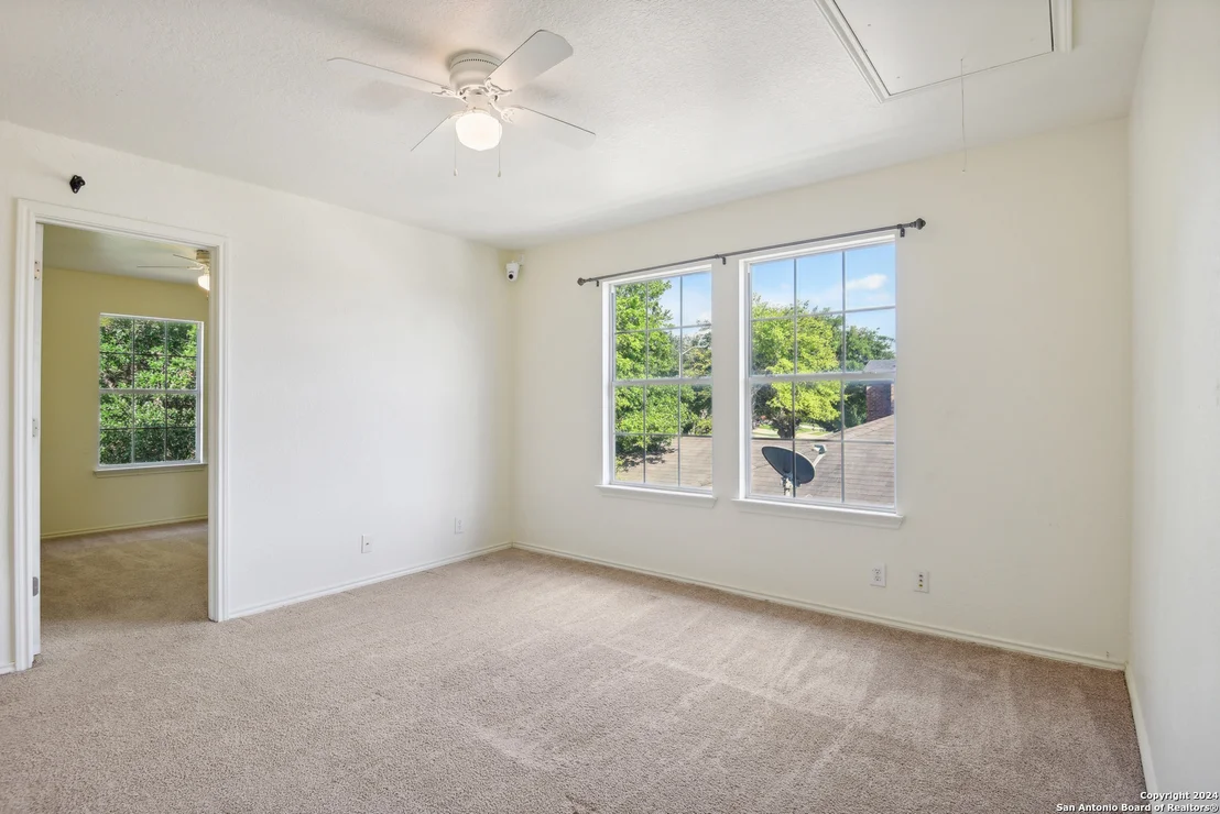 Photo of 684 CHEROKEE BLVD