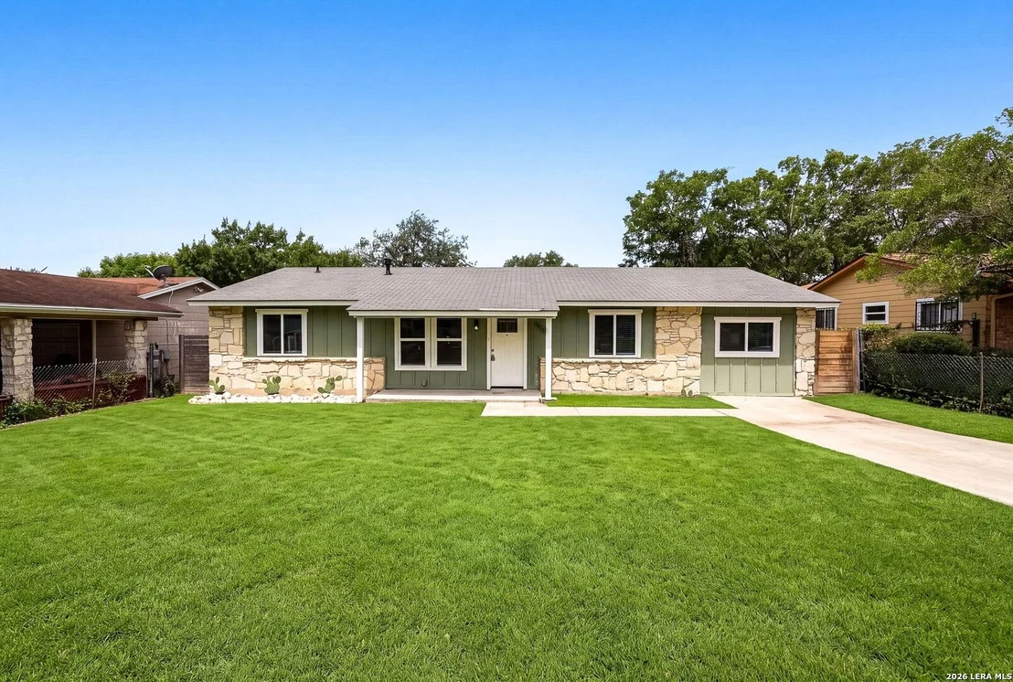 Photo of 3015 Dall Trl