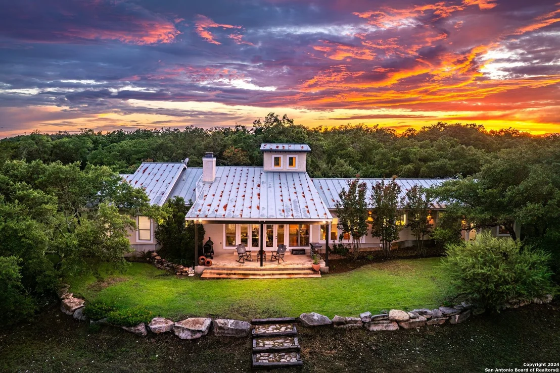Photo of 112 Remington Dr