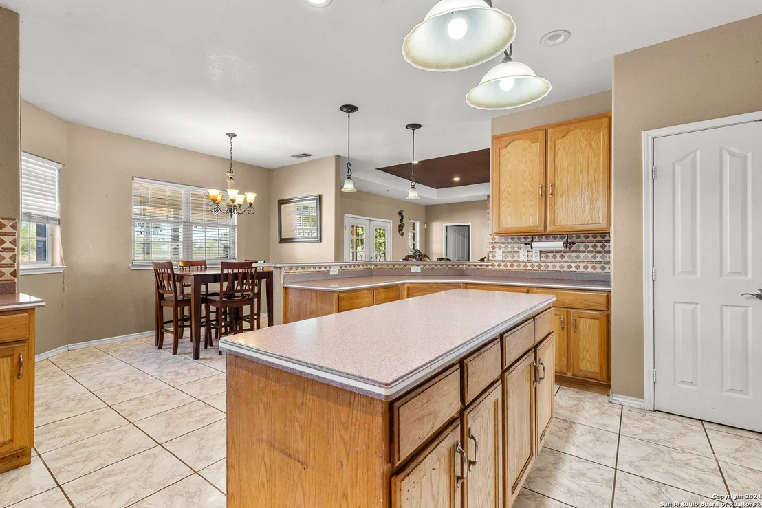 Photo of 125 HIGH MEADOW DR