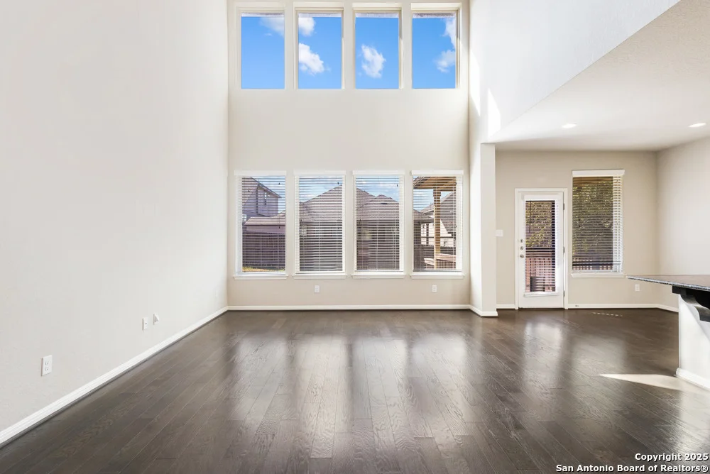 Photo of 13832 Tribeca