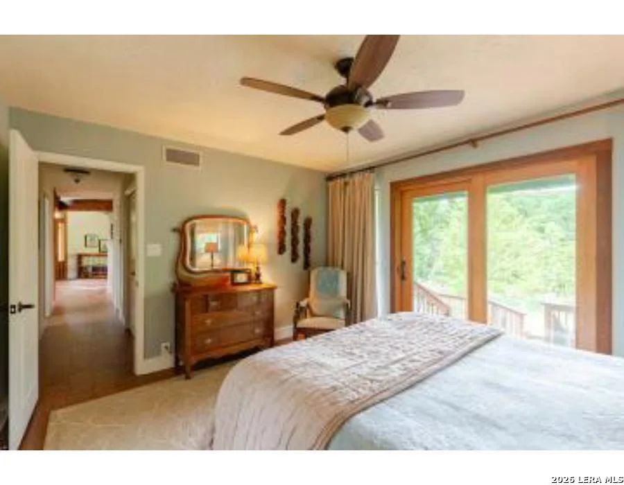 Photo of 9710 RIVER RD