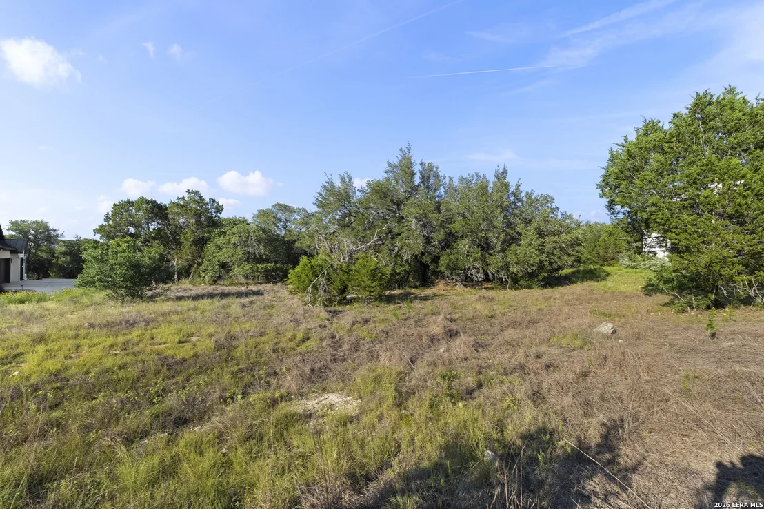 Photo of 9 Ledgestone Trl