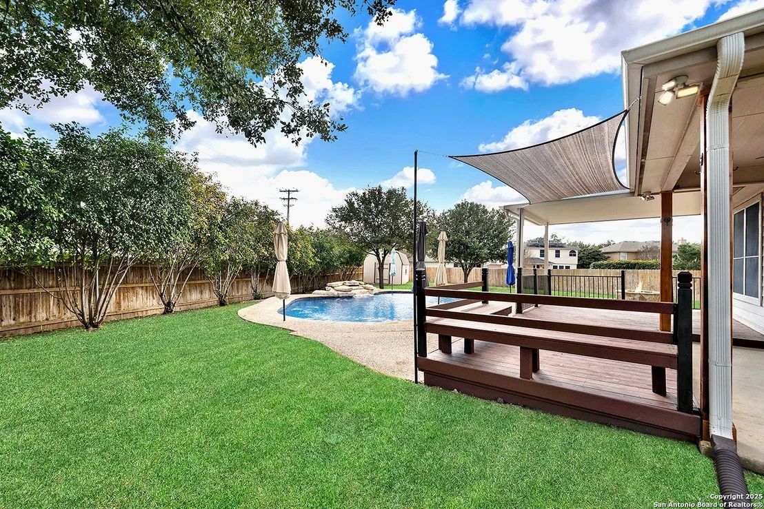 Photo of 213 SPICE OAK LN