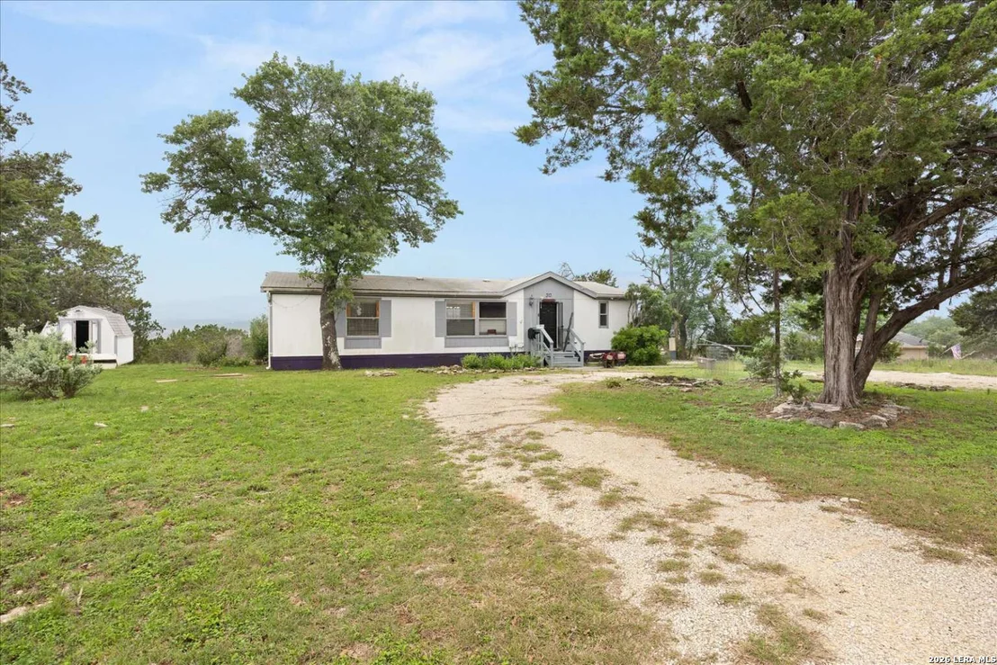 Photo of 313 N WALNUT WAY