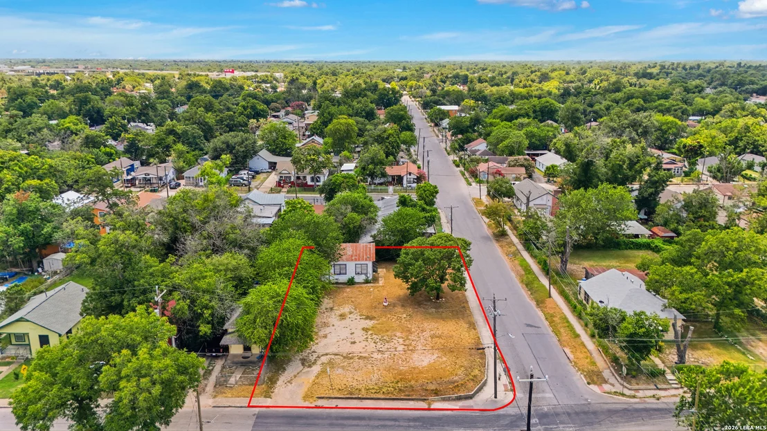Photo of 262 Pendleton Ave