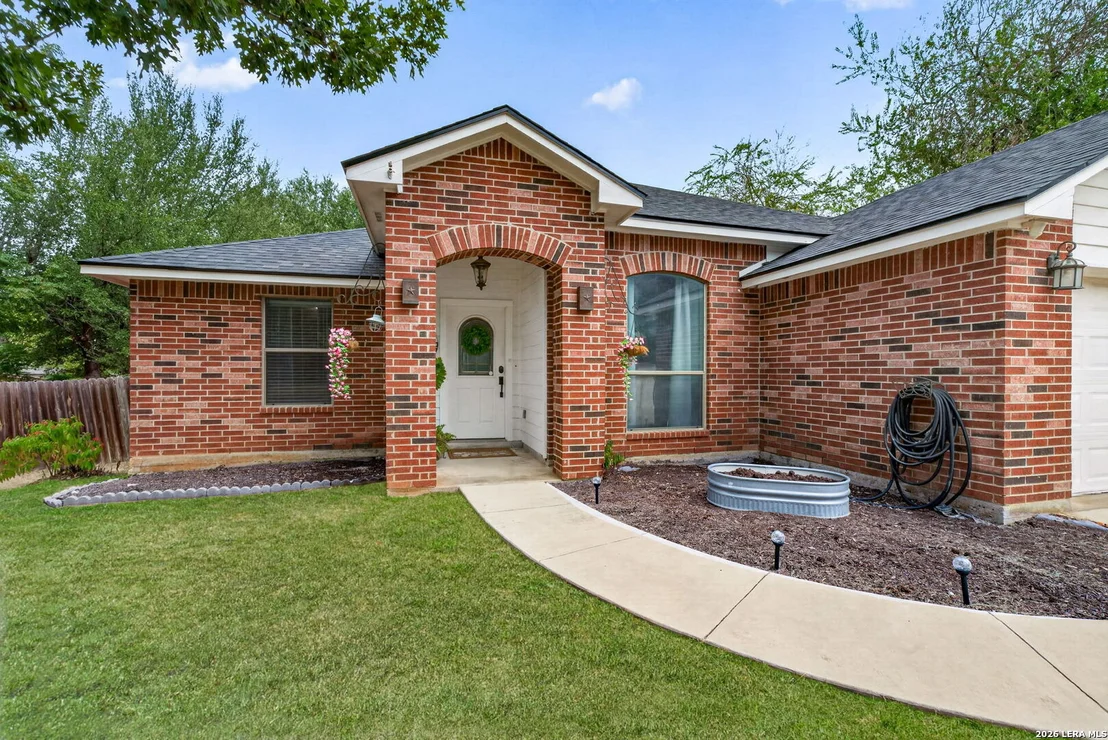 Photo of 1380 Meadowlark