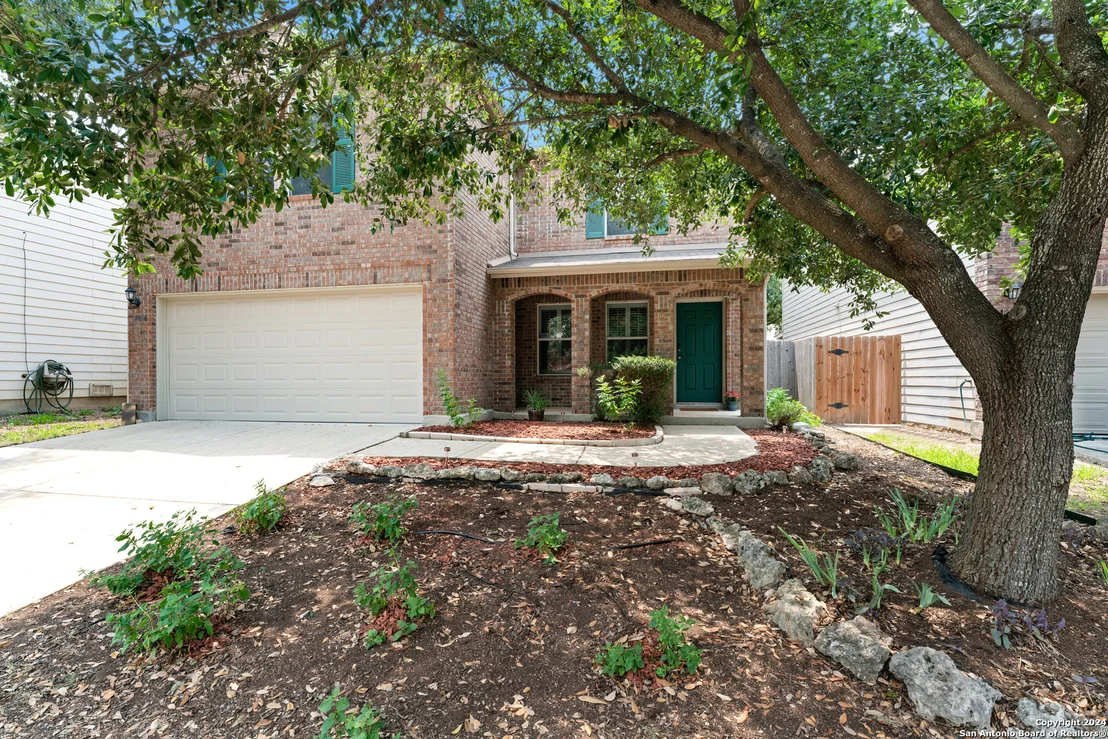 Photo of 14806 ACADEMY OAK