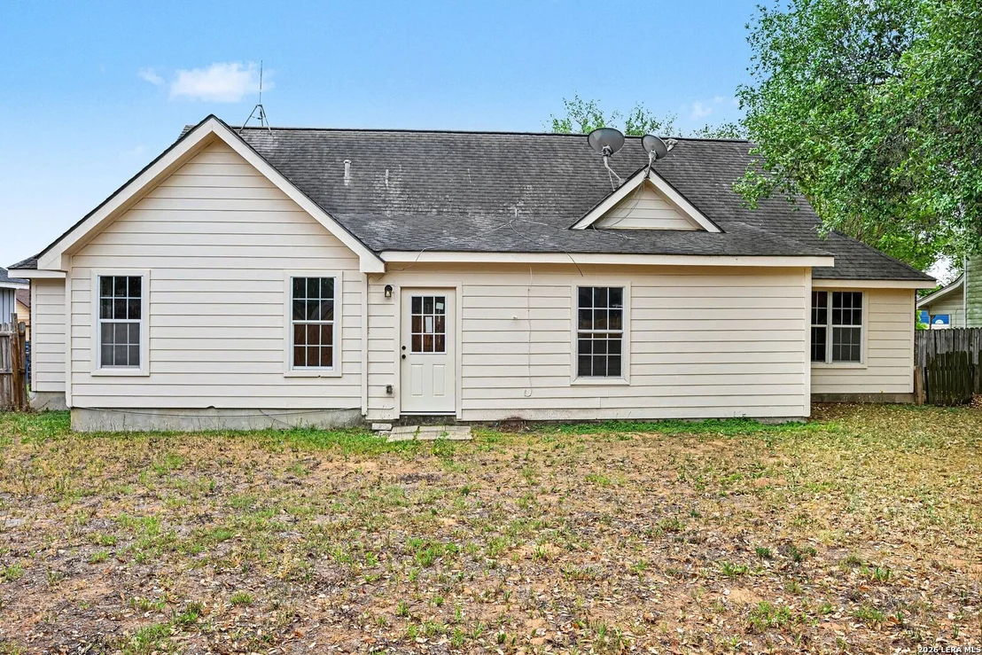 Photo of 1114 Iris Crescent
