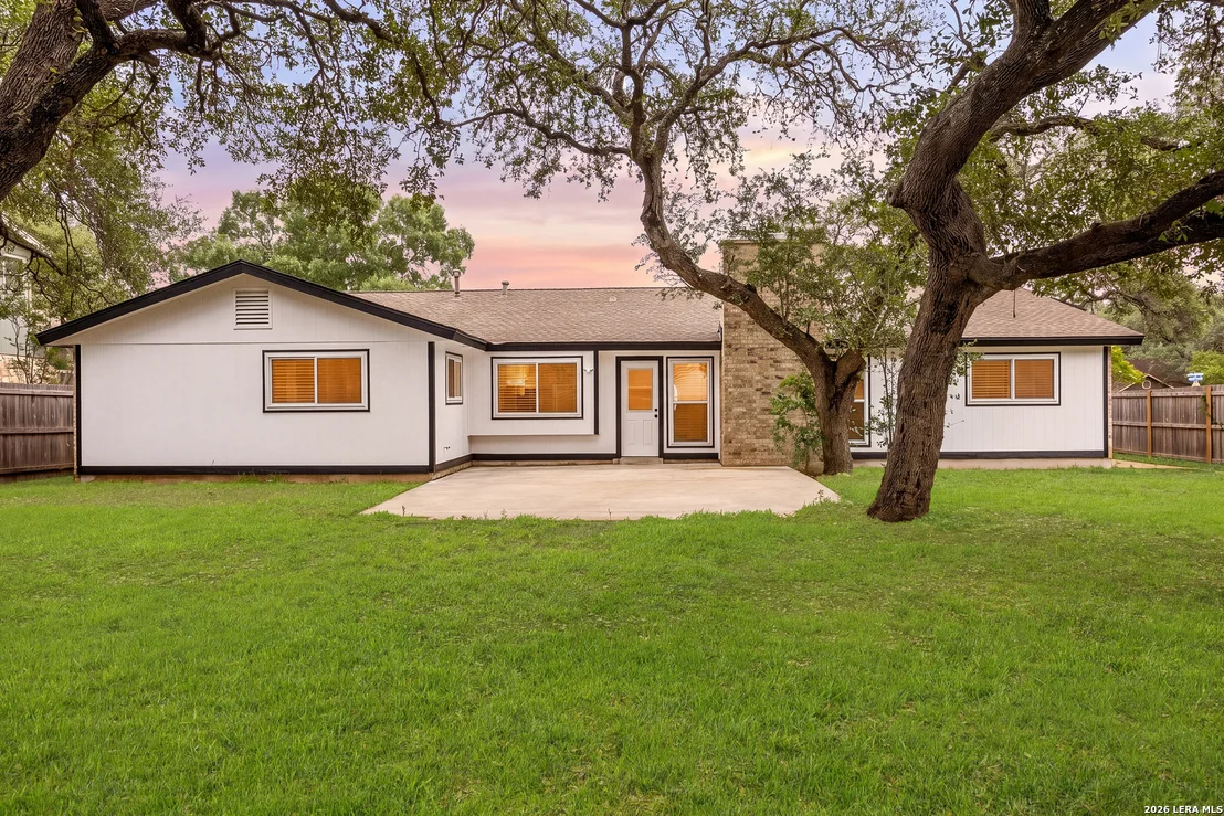Photo of 3003 Oak Sprawl