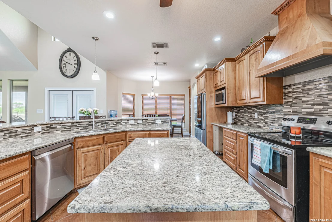 Photo of 946 County Road 361