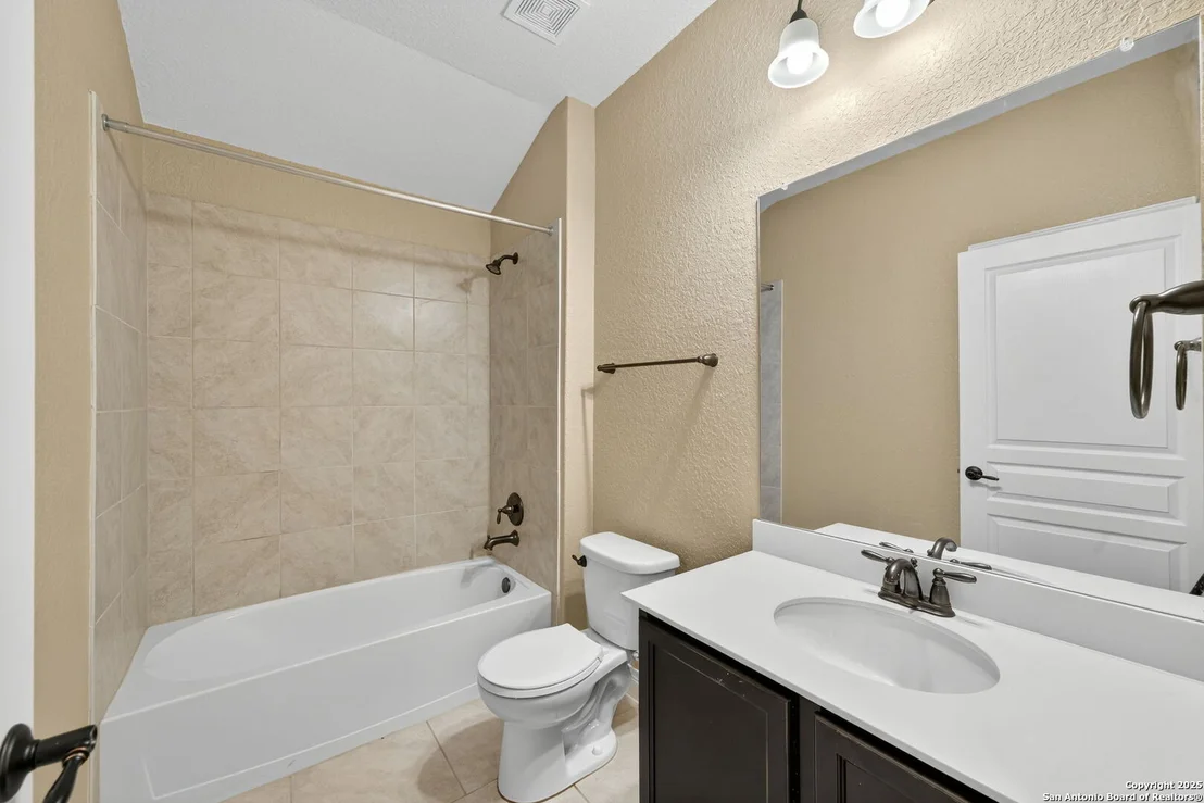 Photo of 27510 valle verde