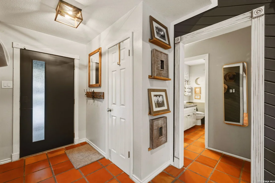 Photo of 101 Candy Ln