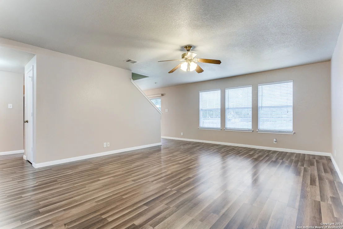 Photo of 7722 CEDAR FARM