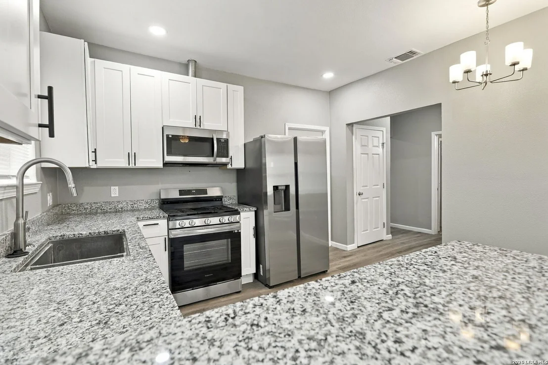 Photo of 129 Jeffrey