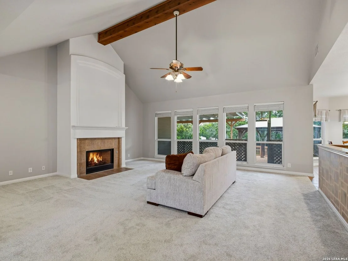 Photo of 9406 Potters Point